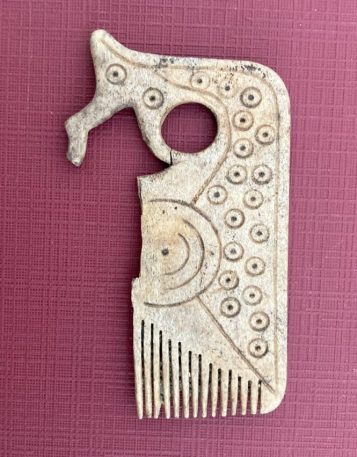 250808-Bone Comb